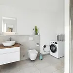 2 Bedroom Gorgeous In Ferienhaus
