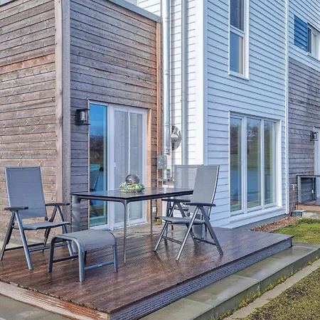 2 Bedroom Gorgeous In Ferienhaus *