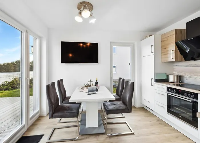 2 Bedroom Awesome In Vakantiehuis Tossens